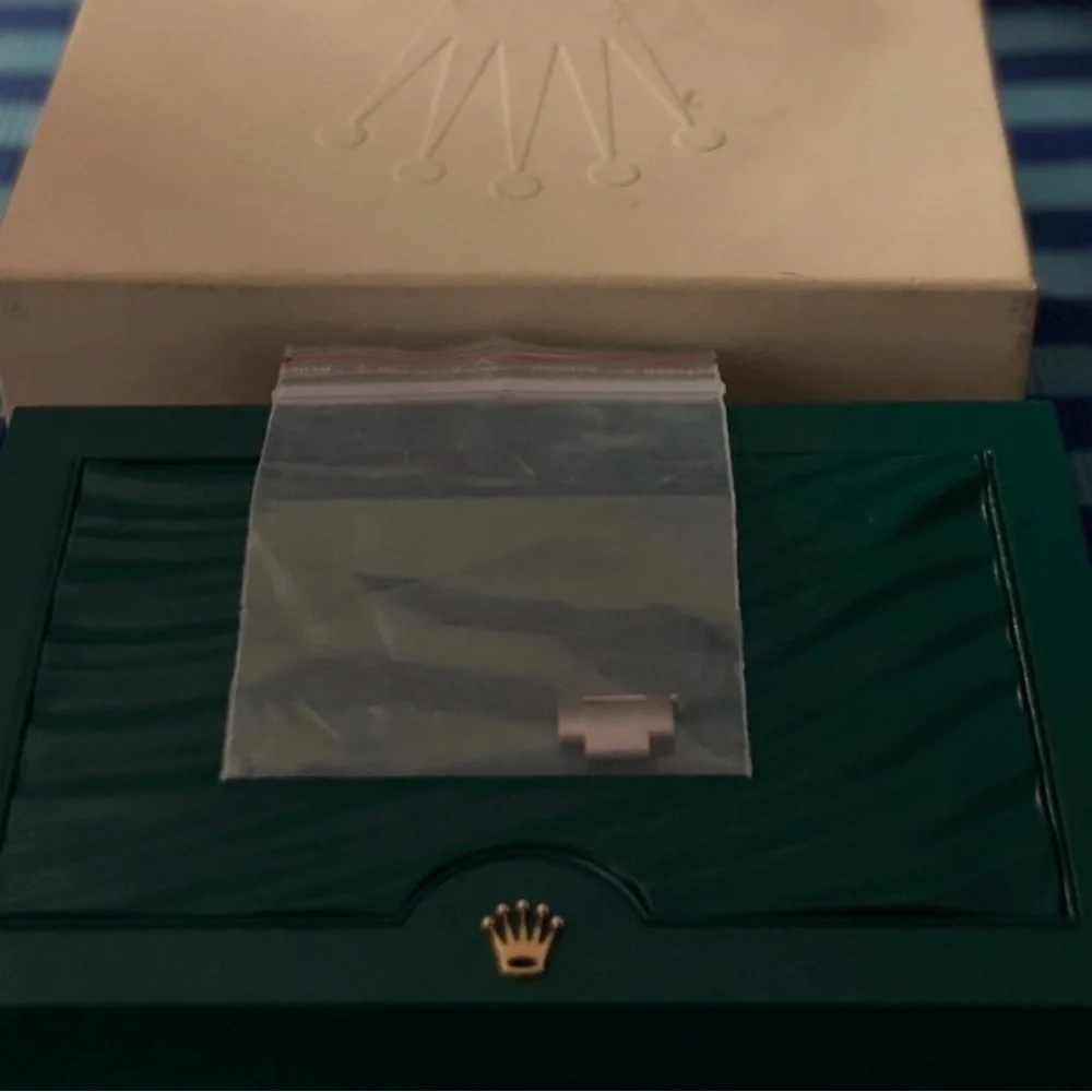 Rolex Sea-Dweller Deepsea 44
Watch - Black Dial (Ref# 126660) - Picture 11 of 16